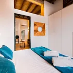Precioso apartamento en Triana dos habitaciones.