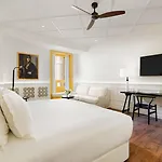 H10 Casa de la Plata