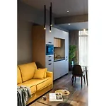 Muralla Sevilla Suites By Lola
