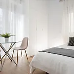 Magno Apartments Puerta Osario