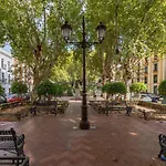 Descalzos city center by Valcambre
