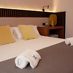 Isa Sevilla Suites