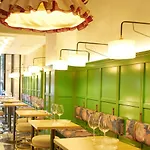 Isa Sevilla Suites