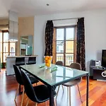 Cathedral Apartment, Upper Floor Apartment