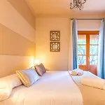 Triana Justino Suite By Valcambre