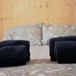 Apartamento En La Plaza Del Salvador.