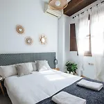 Increible Casa Independiente en Santa Cruz, Parking Opc