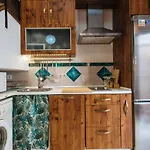 Increible Casa Independiente en Santa Cruz, Parking Opc