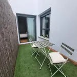 Apt Centrico, A Pie De Calle.