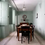 Hommyhome Castellar Luxury