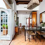 Atico Con Encanto En Sierpes