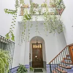 Juderia Center Premium Suites Free Parking