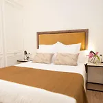 Isg Apartments Cedaceros