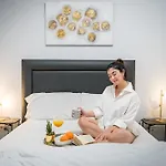 Apartamento Triana Deluxe Con Patio Privado