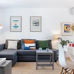 Bright House Relax & Chill Out