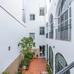 Feria Apartments