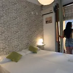 Apartamento En Sevilla Centro Con Vistas A La Plaza Alameda De Hercules - Hasta 7 Personas