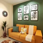 Monkeys Apartments Cervantes