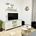 Apartamento Acogedor Y Moderno En Pleno Centro De Sevilla Con Parking Gratis