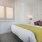 Suites Maestranza - Herreria By Magno Apartments