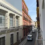 Balcones De Jauregui Premium Apartment