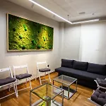 Rentalsevilla Suite Mauricio