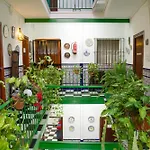 Pensión San Benito Abad
