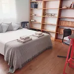 Preciosa Casa Grande Con Patio En Sevilla 8Pax