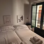 Casa Plaza De San Roman