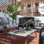Suites Puerta del Arenal, Maestranza