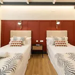 Pasaje Mallol Central Duplex By Valcambre