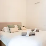 Aoa Plaza Nueva Luxury