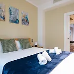 Elegant Duplex 3 Master Bedrooms And Private