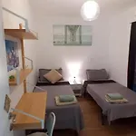 Roberta\'S Guest House