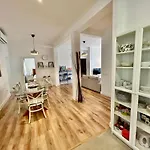 Acogedor Apt 6Pax 3Bdr 2Bth - Cozyhomesevilla5