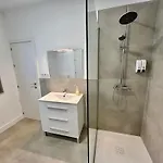 Acogedor Apt 6Pax 3Bdr 2Bth - Cozyhomesevilla5