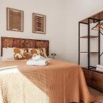 Pure Seville Elegance And Confort