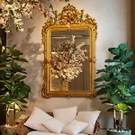 City Center - Avenue Luxury Apartment - Private Free Parking