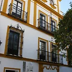 Apartamentos en la Plaza Doña Elvira, 7