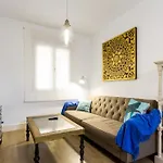Atrivm San Julian Apartment