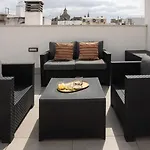 Private & Pool Goyeneta Sevilla Urban Apartment