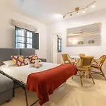 Charming Apartment At Plaza Alameda By Ocityzen