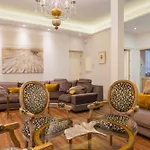 Centro Luxe 3 Rooms