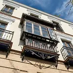 San Fernando Luxury Loft - Free Parking