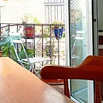La Casa De Las Flores