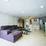 Charming 2 Bedroom Apartment In The Heart Of Seville