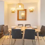 Luminoso apartamento con roof-top Privado en el corazón de San Bernardo