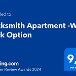 Locksmith Apartment - Park Option