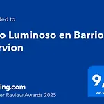 Bajo Luminoso En Barrio De Nervion