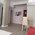 Apartamento Bonito Zona Hospital y Centro Comercial Lagoh